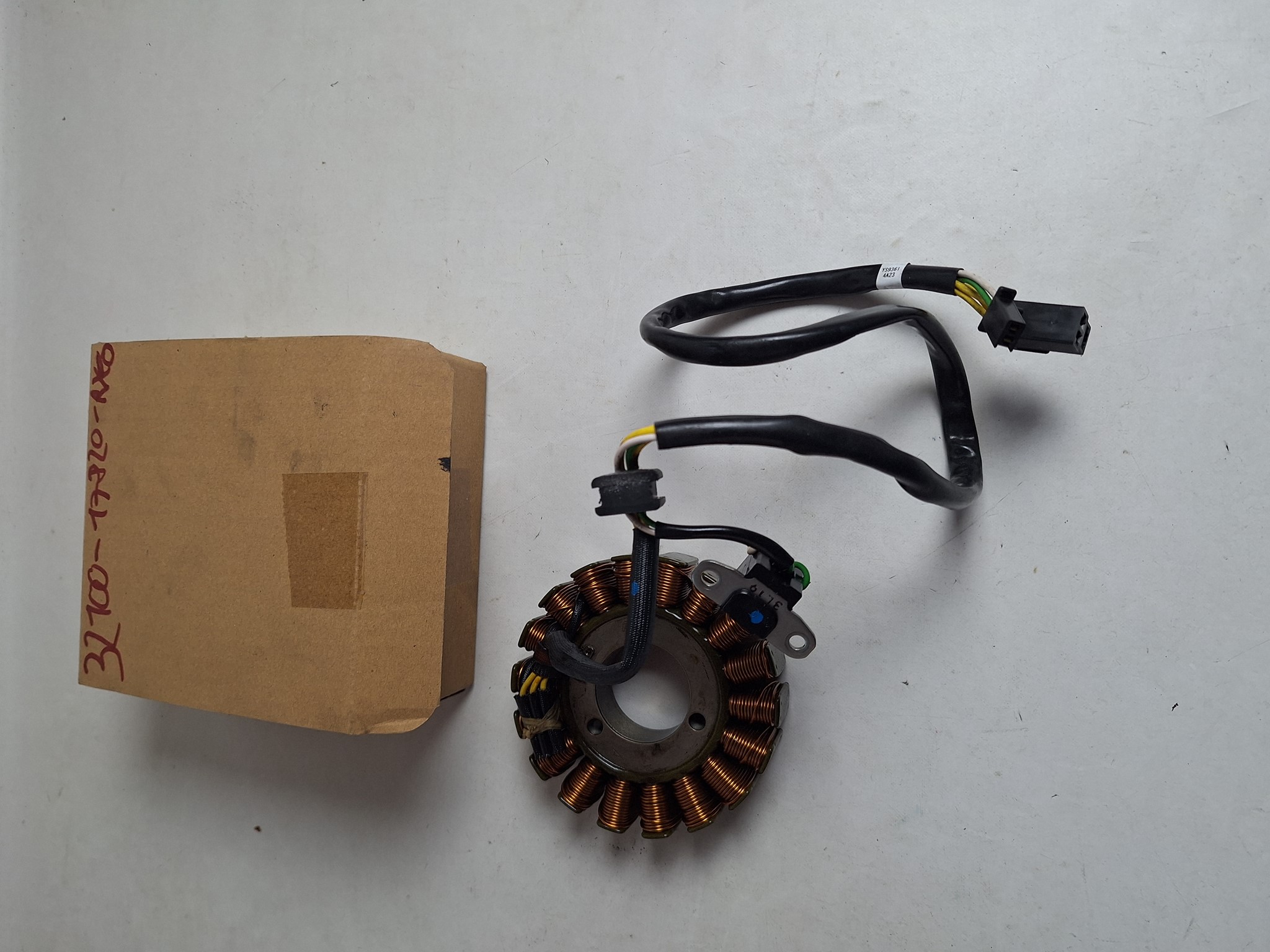 Picture of SUZUKI  STATOR  32100-17820-RX0